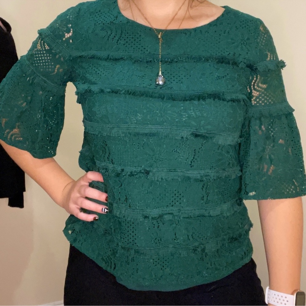 Anthropologie XS Skies are Blue Audrie Allover Lace Bell Sleeve Fringe lined